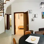 Family House Apartma *