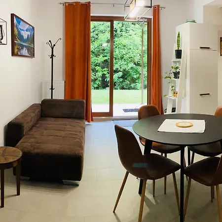 Family House Apartma 公寓 莫济列