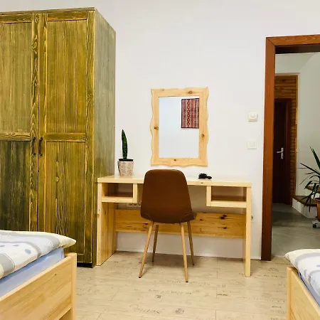 Family House Apartma *