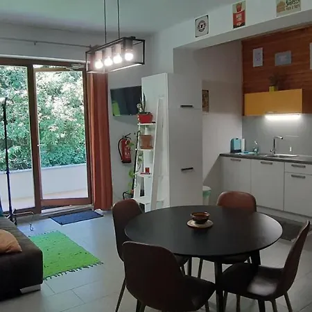 Daire Family House Apartma Mozirje