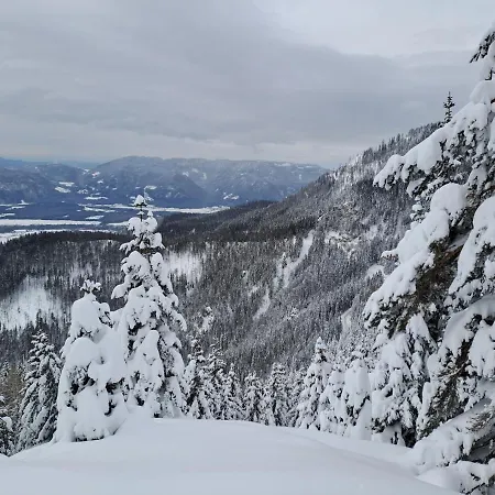 아파트 Family House Apartma